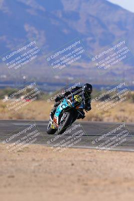 media/Dec-17-2023-CVMA (Sun) [[bf0c04832d]]/Race 2 Amateur Supersport Open/